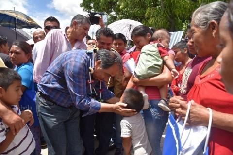 Más de 20 mdp en obra de Salud, Educación y Agua Potable para Alpoyeca, anunció el gobernador