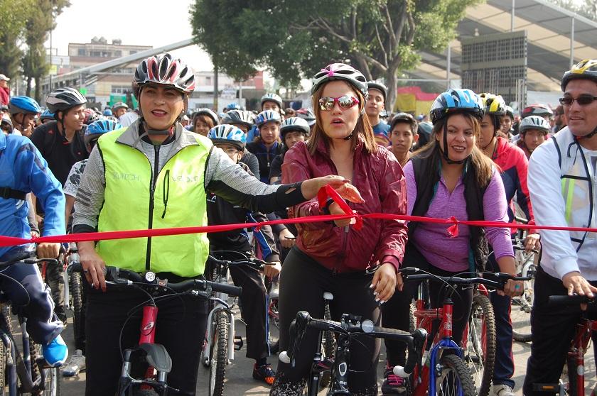 ASISTEN DOS MIL JOVENES AL SEGUNDO PASEO CICLISTA 2016