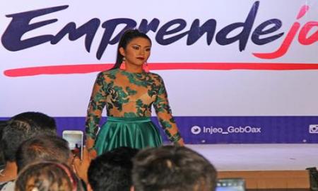 Sorprende talento juvenil en pasarela de emprendedores oaxaqueÃ±os