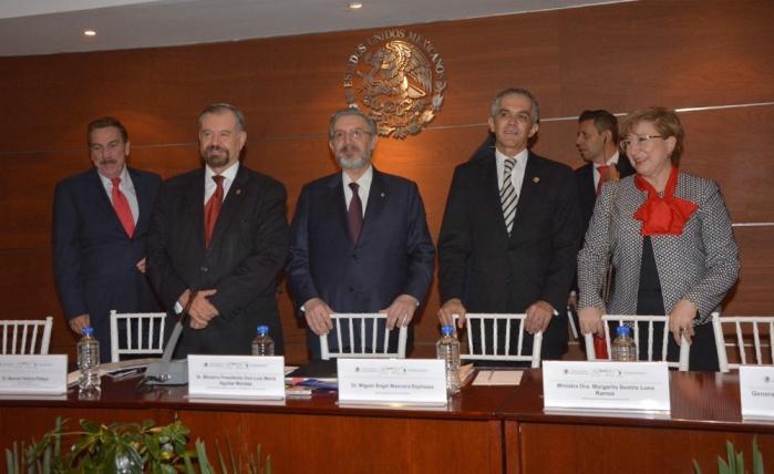 Afirma Jefe de Gobierno que México está en momento para apuntalar una justicia fuerte, sólida y transparente