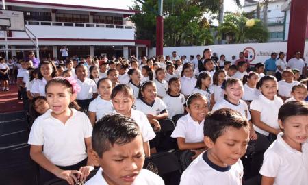 AMPLÃAN FECHA PARA SOLICITAR BECAS ESCOLARES