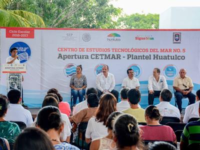 Inauguran nuevo Centro de Estudios Tecnológicos del Mar en Santa Cruz Huatulco