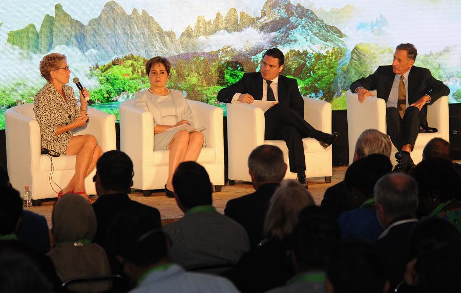 Concientización, el reto a superar contra el cambio climático: Aristóteles