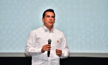 EN CAMPECHE SE RESPALDA EL EMPRENDIMIENTO DE LOS JÃ“VENES: GOBERNADOR AMC
