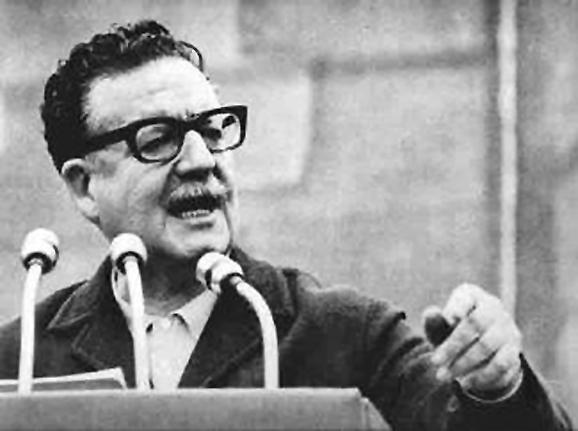Exhiben documental sobre la vida y la familia de Salvador Allende en cines de la CDMX