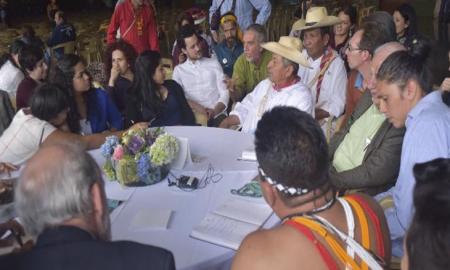 Participa Centro de las Artes IndÃ­genas en diÃ¡logo sobre la jurisprudencia de la Tierra