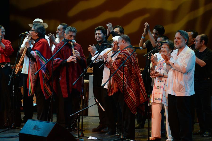 Los Folkloristas celebran 50 años con música de América Latina en el Palacio de Bellas Artes