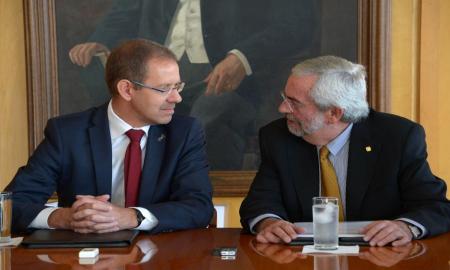 FORTALECE LA UNAM COLABORACIÃ“N CON LA UNIVERSIDAD DE VARSOVIA, POLONIA