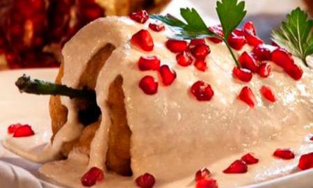 Receta de los tradicionales chiles en nogada
