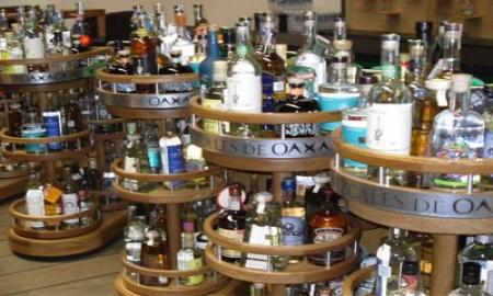 Mezcales de Oaxaca conquistan Cuba