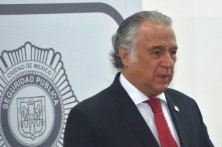Crece la policÃ­a turÃ­stica: entregÃ³ Torruco constancias de capacitaciÃ³n a 198 agentes