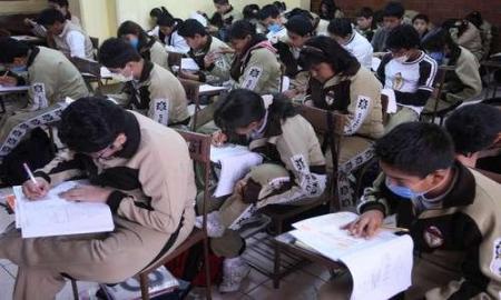 Secundaria TÃ©cnica 9, en la Ciudad de MÃ©xico, estrena aula digital inteligente con el apoyo de Samsung