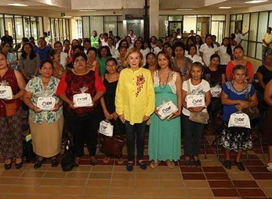 Continúa DIF Chiapas fomentando la salud reproductiva de manera preventiva