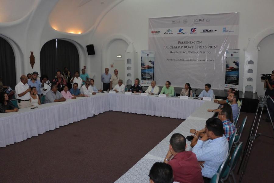 Presentan la F1 Champ Boat Series 2016 a prestadores de servicios de Manzanillo