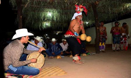 REFUERZAN ACCIONES PARA PRESERVAR LA DANZA DE PASCOLAS Y EL VENADO