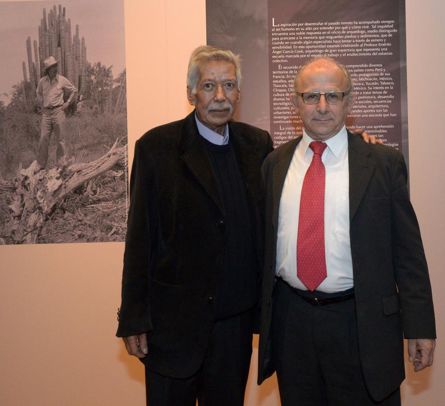 CELEBRAN A ÁNGEL GARCÍA COOK, UNO DE LOS ARQUEÓLOGOS MEXICANOS MÁS DESTACADOS