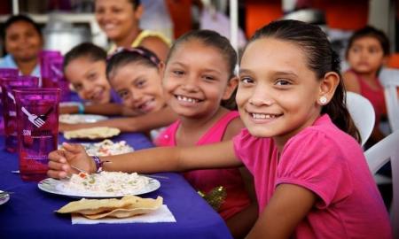 En el DÃ­a de la NiÃ±a, conoce nuestro trabajo para darles mejores oportunidades