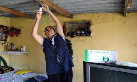 En el DÃ­a del Ahorro de EnergÃ­a, te invitamos a reducir el consumo de electricidad