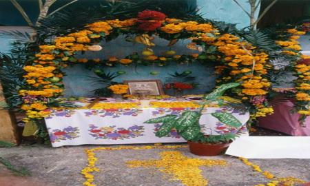 EXHIBE LA FOTOTECA NACIONAL LAS DISTINTAS CELEBRACIONES DEL DÃA DE MUERTOS