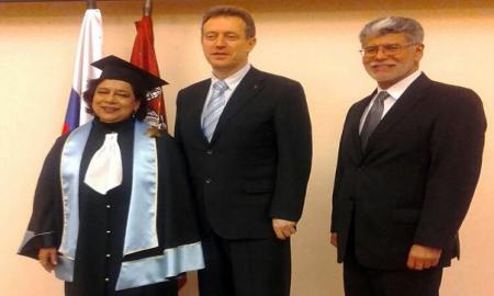 TERESA FRANCO RECIBE HONORIS CAUSA DE LA UNIVERSIDAD ESTATAL RUSA DE LAS HUMANIDADES