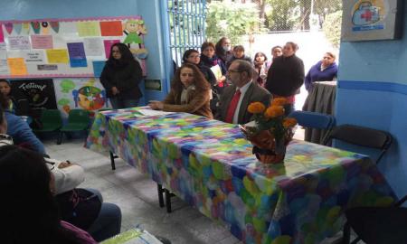 SE REUNE PABLO MOCTEZUMA CON MAESTRAS DE LOS 14 CENDIS DE AZCAPOTZALCO