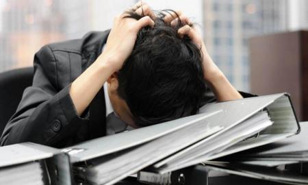 MEXICANOS, MÃS EXPUESTOS A ENFERMEDADES DE TRABAJO POR LARGOS HORARIOS LABORALES