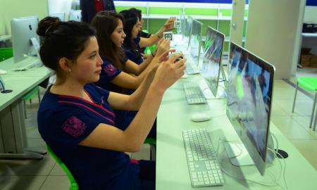 DISPONE LA UNAM DE SALAS DE REALIDAD VIRTUAL Y AUMENTADA PARA LA ENSEÃ‘ANZA DE LA ODONTOLOGÃA