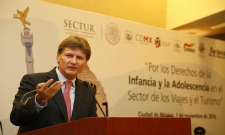 Reafirma SECTUR protecciÃ³n a niÃ±os y adolescentes contra explotaciÃ³n sexual y laboral