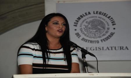 EN IZTAPALAPA LA PRIORIDAD ES EL AGUA COINCIDEN RAUL FLORES Y JANET HERNÃNDEZ
