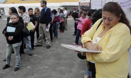 REALIZA IZTACALCO FERIA DEL EMPLEO EN EXPLANADA DELEGACIONAL