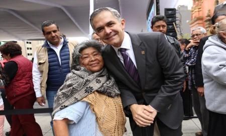 Asegura Jefe de Gobierno que pequeÃ±os negocios de CDMX son fundamentales para sostener economÃ­a