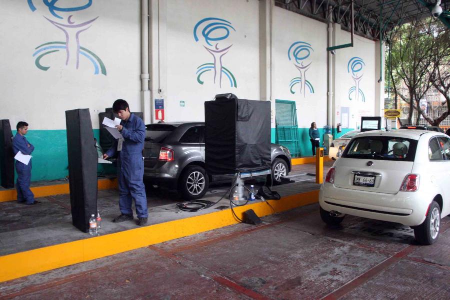 JUEZ VINCULA A PROCESO A 6 PERSONAS, DETENIDAS EN OPERATIVO EN UN VERIFICENTRO DE IZTAPALAPA