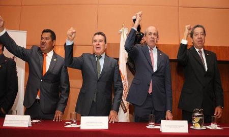 BeneficiÃ³ IPN a 256 profesores mediante el plan integral de recuperaciÃ³n de plazas docentes