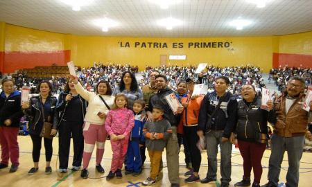 IZTAPALAPA ENTREGA ESTÃMULOS ECONÃ“MICOS A ADULTOS QUE DESEEN CONCLUIR LA PREPARATORIA VÃA CENEVAL