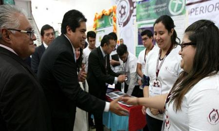 Exponen los mejores prototipos de educaciÃ³n media superior del IPN