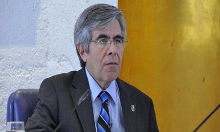 Vitales las prÃ¡cticas profesionales en la iniciativa privada: RaÃºl Rojas