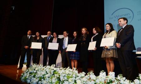 OBTIENEN INVESTIGADORAS DE LA UNAM BECAS PARA LAS MUJERES EN LA CIENCIA 2016