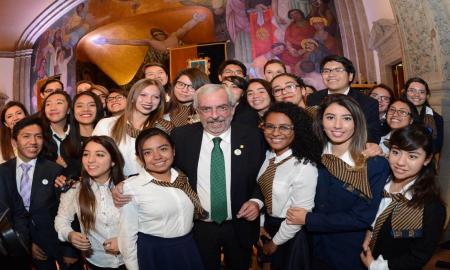 LA ESCUELA NACIONAL PREPARATORIA, COLUMNA VERTEBRAL DE LA UNAM: GRAUE