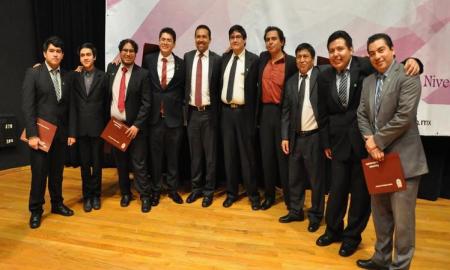 IPN condecora a estudiantes destacados