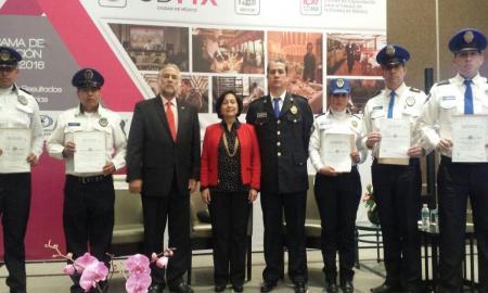 FINALIZAN CURSO DE TURISMO POLICÃAS DE LA SSP-CDMX