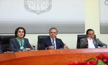 Jefe de Gobierno anuncia medidas ante el aumento al precio de los combustibles