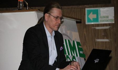 SeÃ±alan especialistas riesgos del uso de informaciÃ³n privada en internet