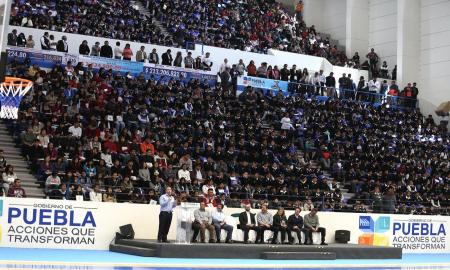 Alfredo Castillo entrega el Centro Estatal del Deporte de Puebla