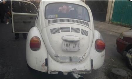 DETIENE A PSEUDO VENDEDOR DE AUTOS POR ROBO A TRANSEÃšNTE EN IZTAPALAPA