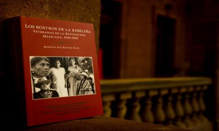 LIBRO RESCATA LOS ROSTROS DE LAS MUJERES QUE HICIERON LA REVOLUCIÃ“N