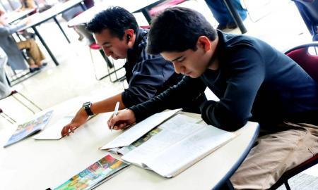 EGRESADOS DE LA UNAM HAN APOYADO A ESTUDIANTES CON MÃS DE 10 MIL BECAS DE TITULACIÃ“N