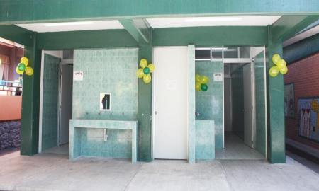 100 ESCUELAS DE GAM ESTRENAN BAÃ‘OS