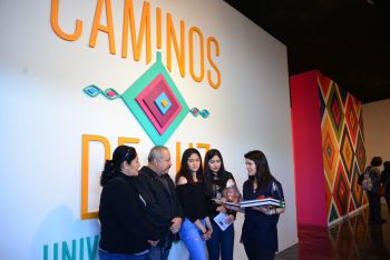 LA EXPOSICIÓN CAMINOS DE LUZ. UNIVERSOS HUICHOLES HA RECIBIDO A 200 MIL VISITANTES