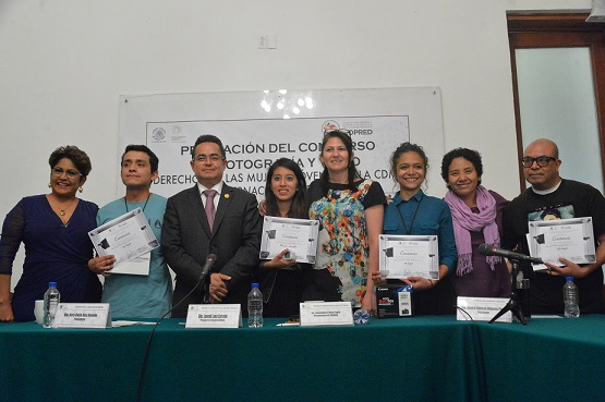 ALDF premia a ganadores del concurso Derechos de Mujeres Jóvenes en CDMX