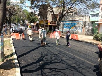 CONCLUYEN TRABAJOS DE REPARACIÓN DE GRIETA EN VIALIDAD DE SANTA MARIA NATIVITAS, XOCHIMILCO